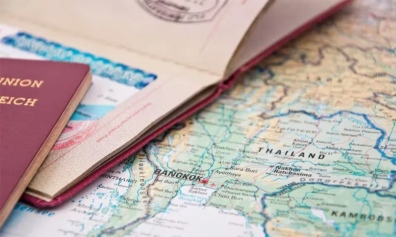 2.2 Hộ chiếu (Passport)