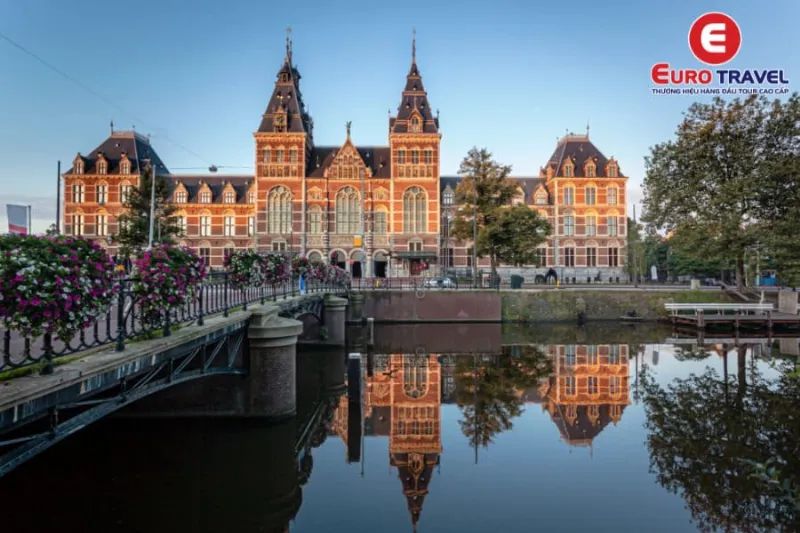 Bảo tàng Rijksmuseum ở Amsterdam Hà Lan