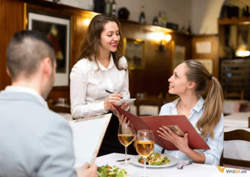 Cách gọi món ăn trong nhà hàng bằng tiếng Trung