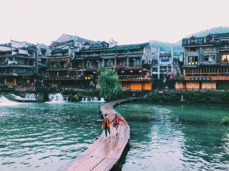 cay-cau-go-noi-tieng-song-da-giang