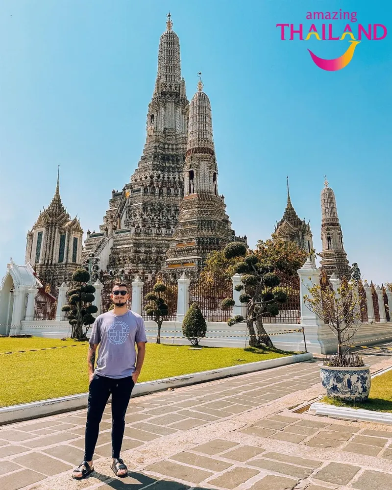 Chùa Wat Arun. Ảnh: @heyitseduard.