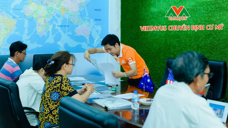 Định Cư Mỹ
