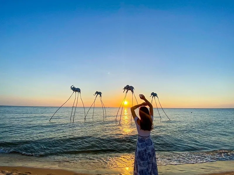 Hoàng hôn trên biển