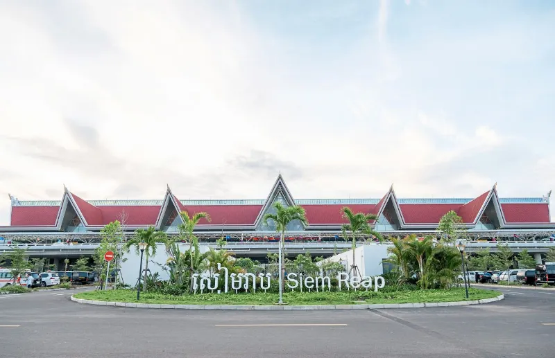 Khoảng c&aacute;ch từ s&acirc;n bay Sieam Reap-Angkor về trung t&acirc;m Siem Reap