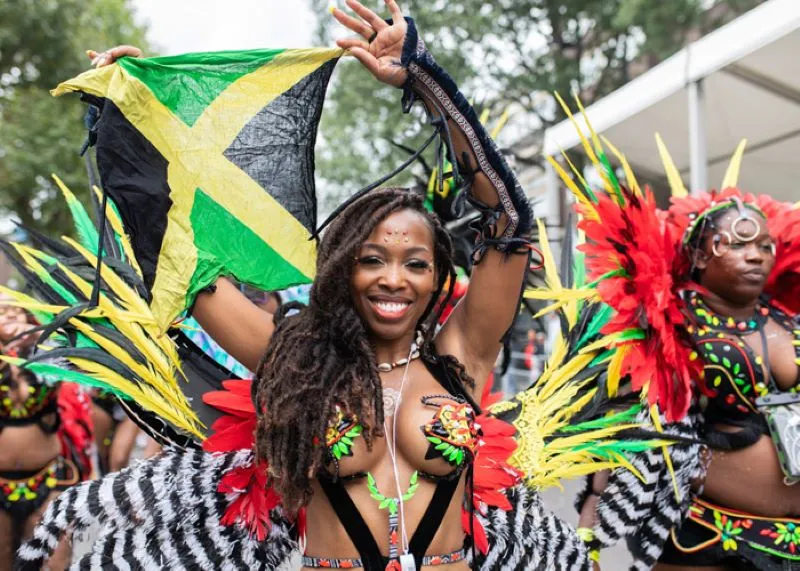 Lễ hội Carnival Mombasa - Chào đón năm mới với lễ hội lớn nhất Nam Phi