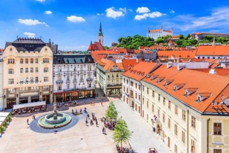 Leo núi ở Slovakia