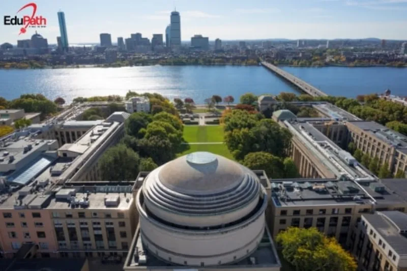 Massachusetts Institute of Technology (MIT) - EduPath