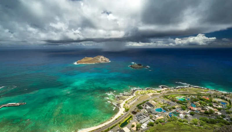 Những vũ công Hawaii xinh đẹp