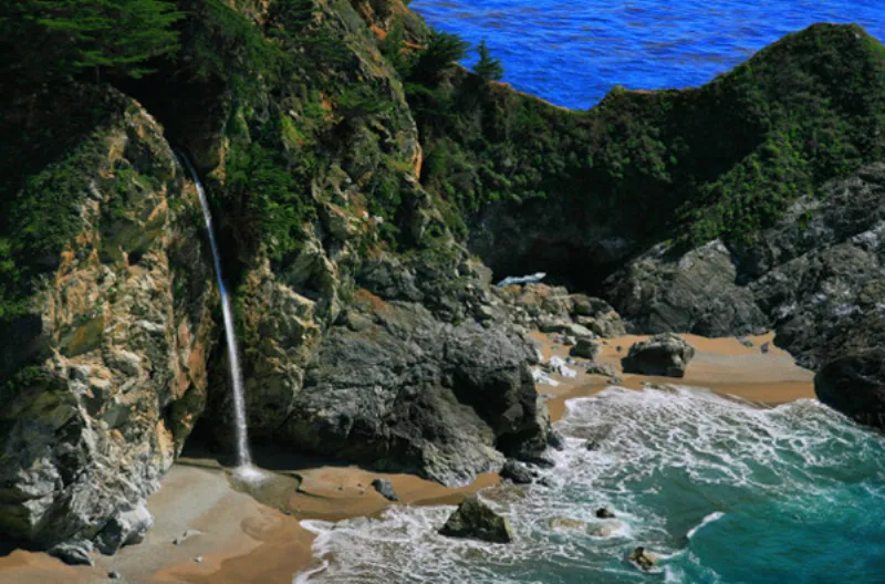 PCH qua Monterey.