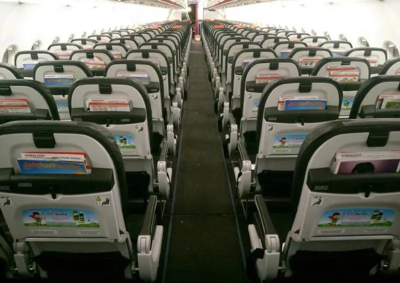 Quảng cáo trên máy bay Jetstar Pacific