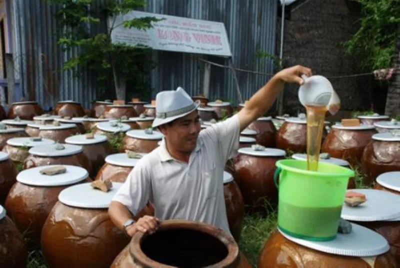 "Con rồng đất&amp;quot; thượng hạng nổi trong rừng ngập mặn, d&acirc;n Tr&agrave; Vinh vớt l&ecirc;n l&agrave;m nước mắm, vua Gia Long ăn ho&agrave;i khen ngon - Ảnh 1.