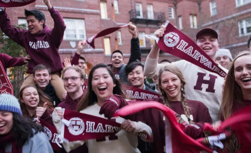 Sinh viên trường đại học Harvard