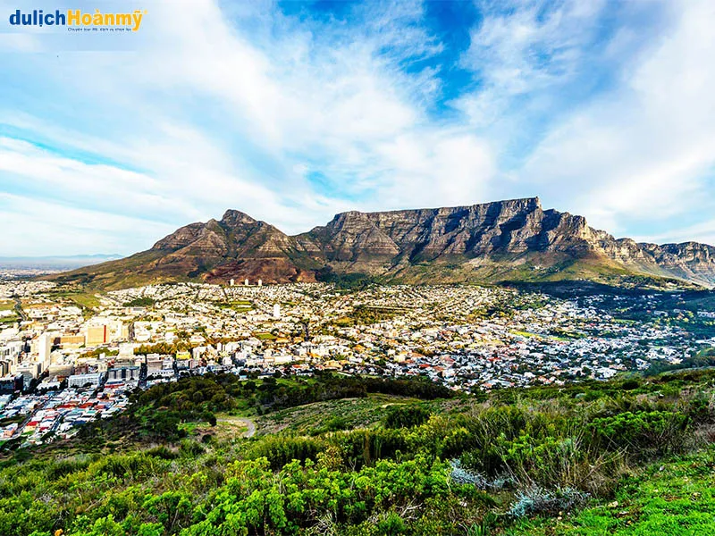 Tại sao nên chọn tour của Du lịch Hoàn Mỹ để tham quan núi Bàn