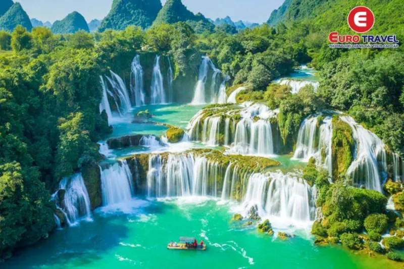 Thác Bản Giốc - Thác nước xuyên quốc gia lớn nhất Châu Á