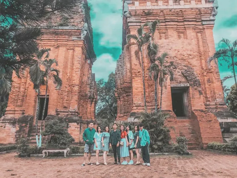 Tháp Đôi
