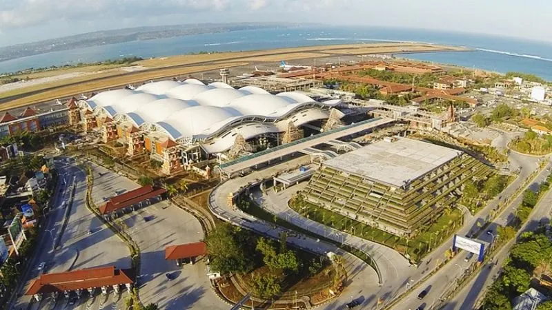Thời gian từ sân bay Bali về trung tâm đảo khoảng 2 giờ 40 phút.